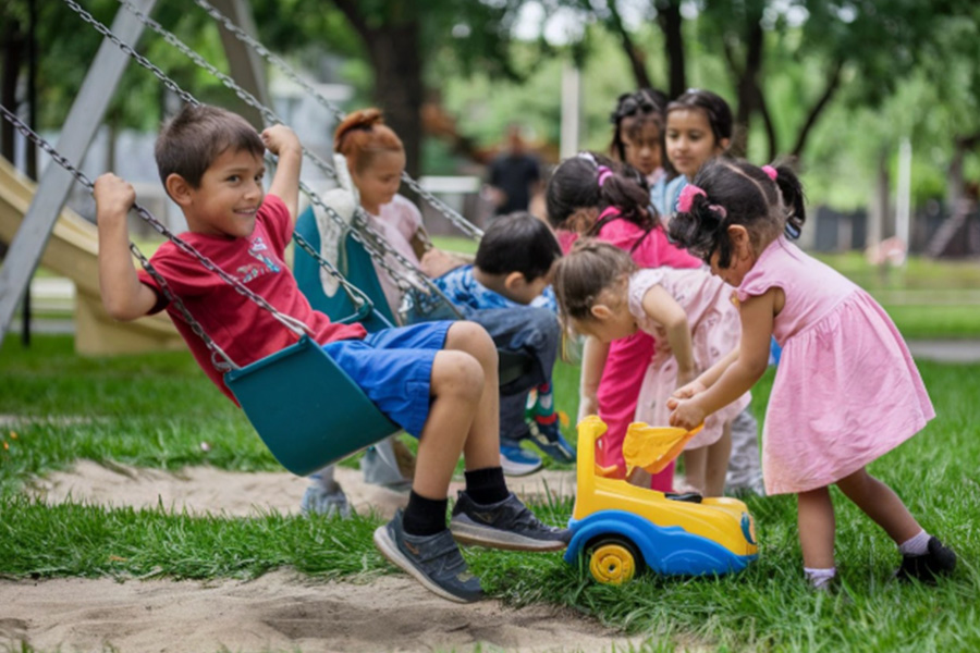 4 Ways How a Bilingual Preschool in Singapore Uses Outdoor Play to Enhance Learning