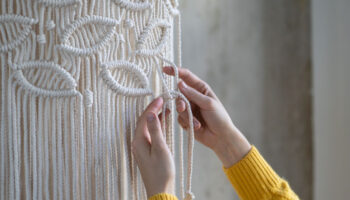 What Separates Consistency from Burnout When Enrolling in a Specialised Crafts Workshop