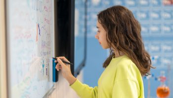 Why Students Benefit From Professional Math Tuition in Hougang